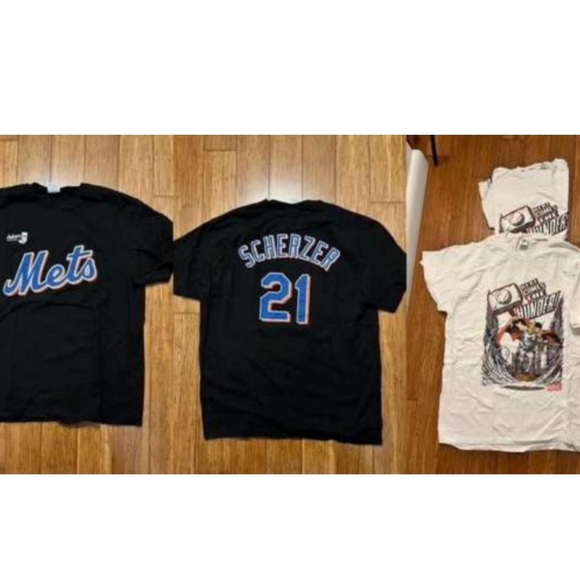 Lot of New York Mets SGA T-shirts - Picture 2 of 2